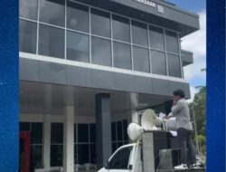 PKKH Lakukan Aksi Demonstrasi & Resmi Laporkan Dermaga Ambruk Di Pulau Bangko Kepada APH