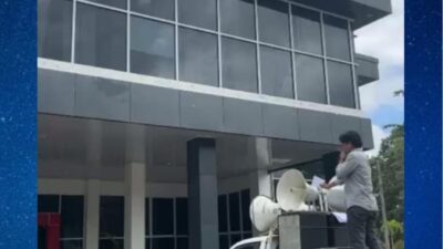 PKKH Lakukan Aksi Demonstrasi & Resmi Laporkan Dermaga Ambruk Di Pulau Bangko Kepada APH